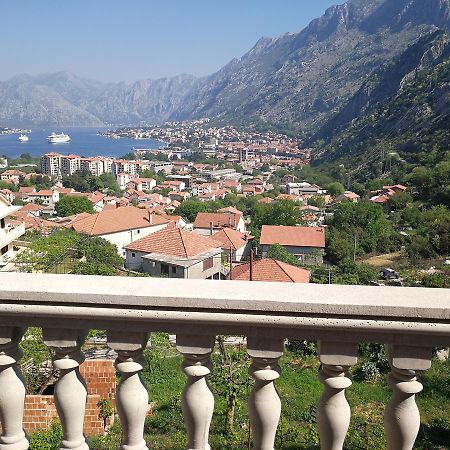 Apartment Misulino Kotor Extérieur photo